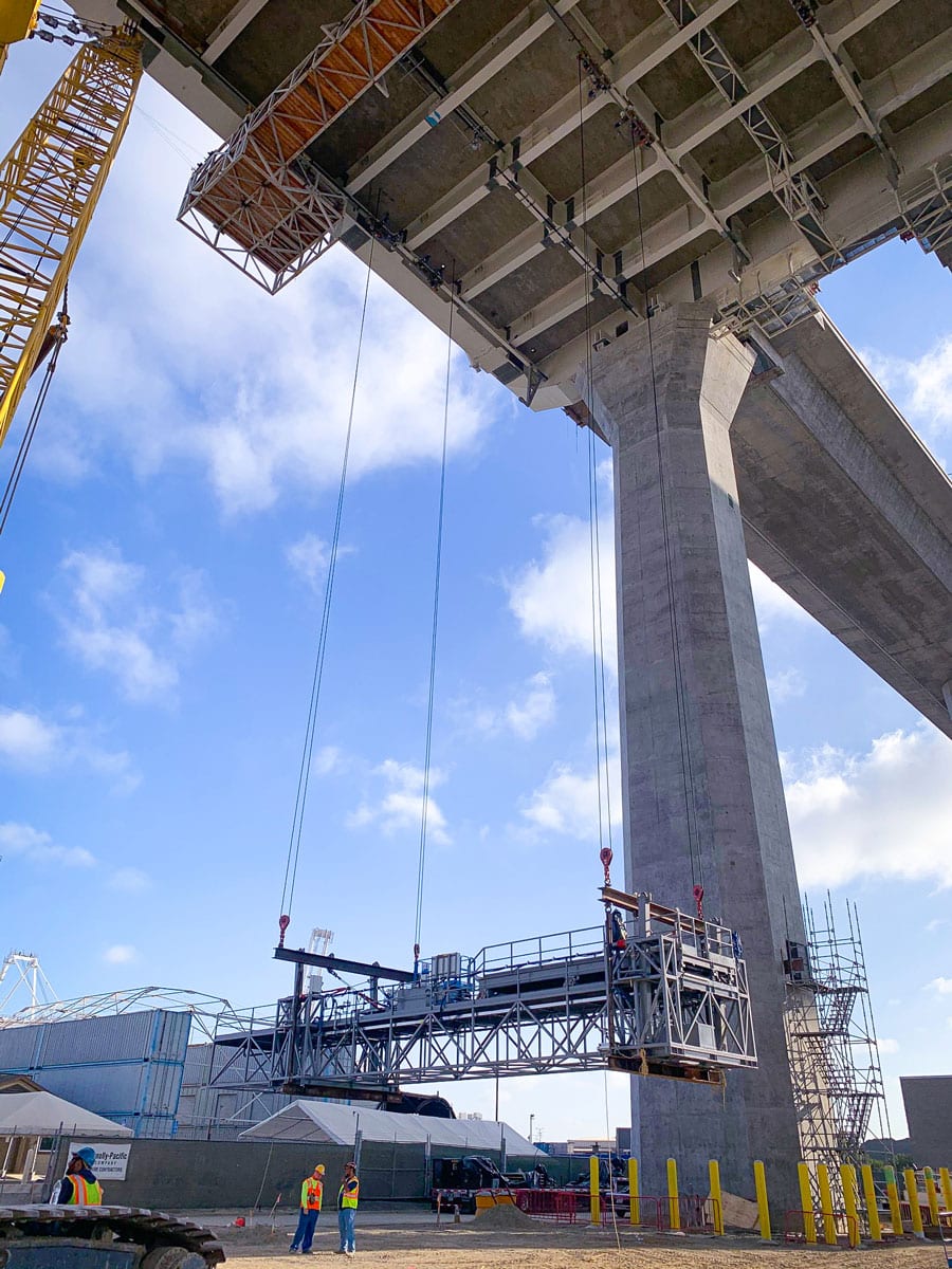 ACECO bridge traveler installation